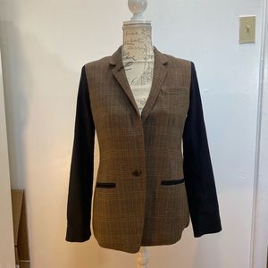 Women’s Club Monaco size 4 Blazer